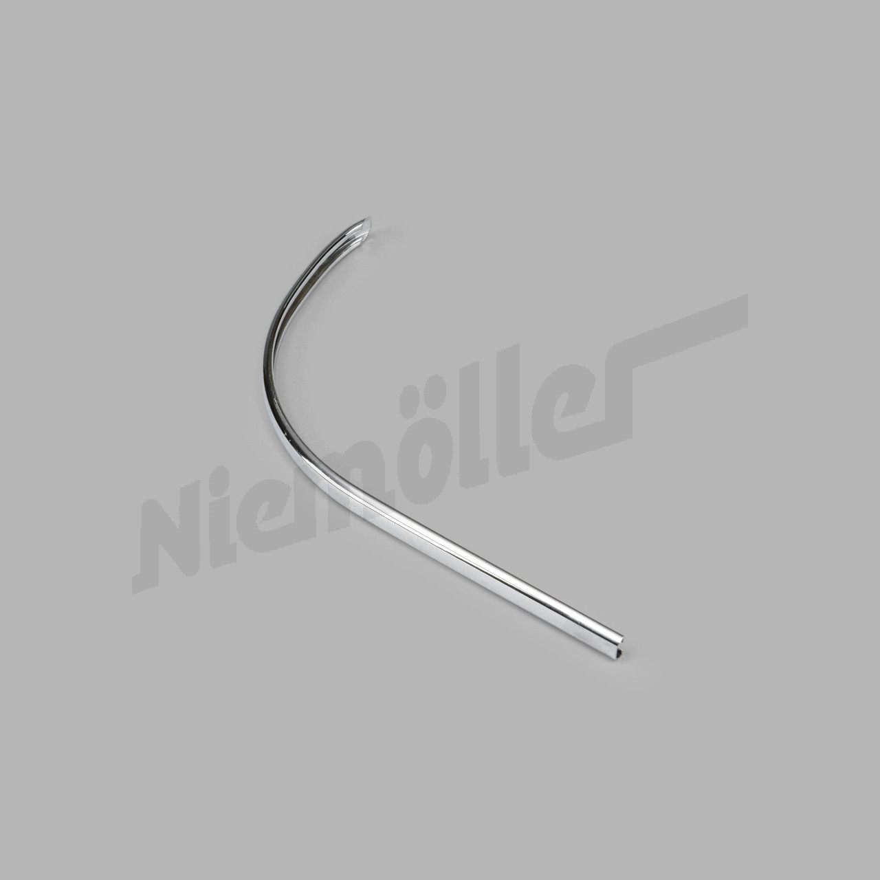 C 68 109 - Baguette décorative pour tableau de bord droit