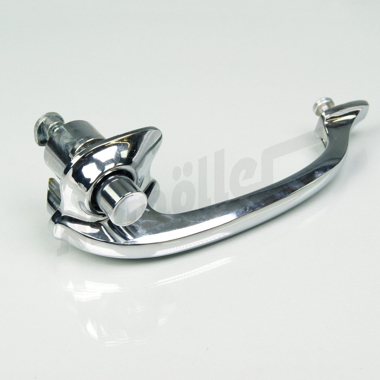 C 72 068 - door handle left, unlockable