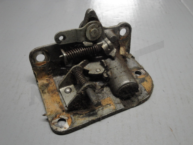 C 73 016 - Cerradura de puerta izquierda