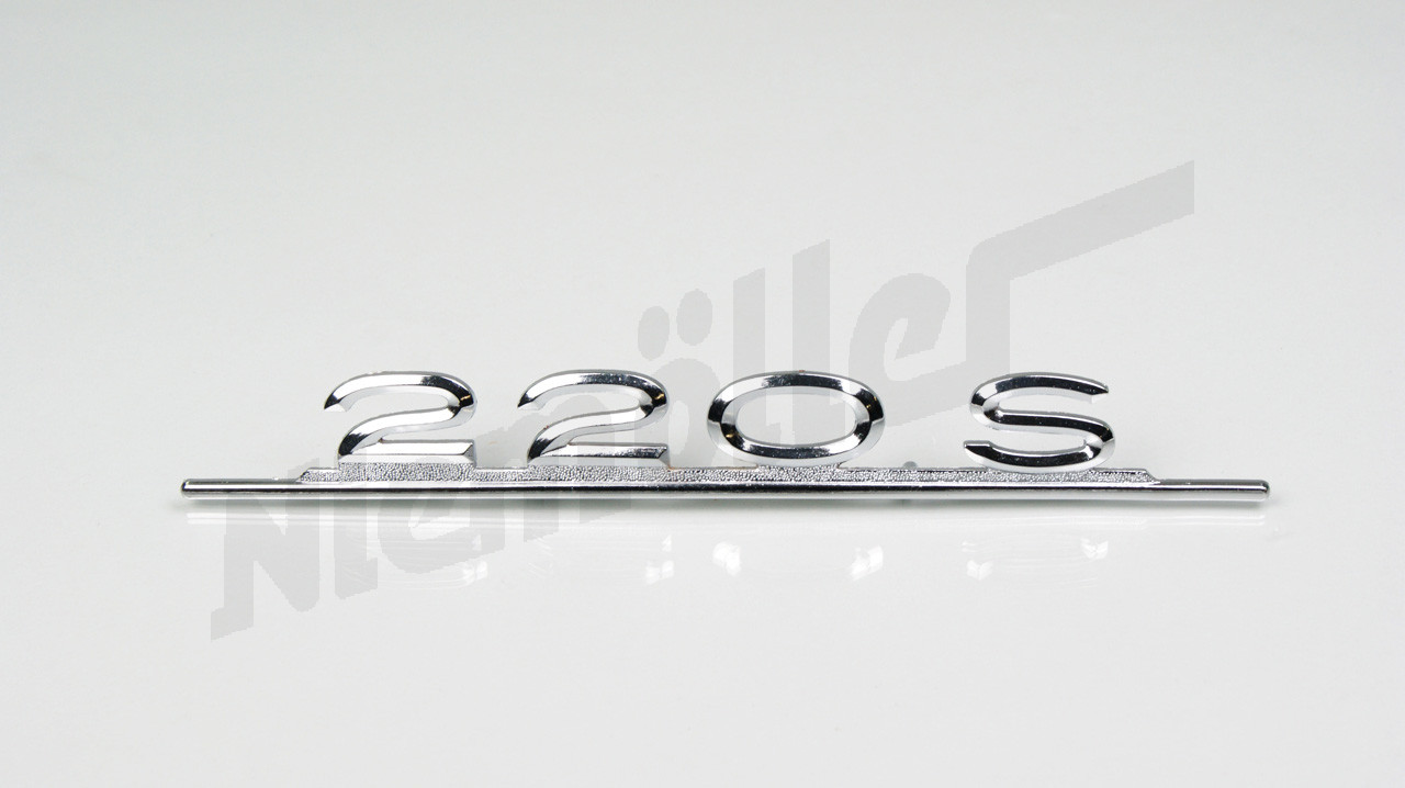 C 81 026 - Placa de características 220S para la tapa del maletero