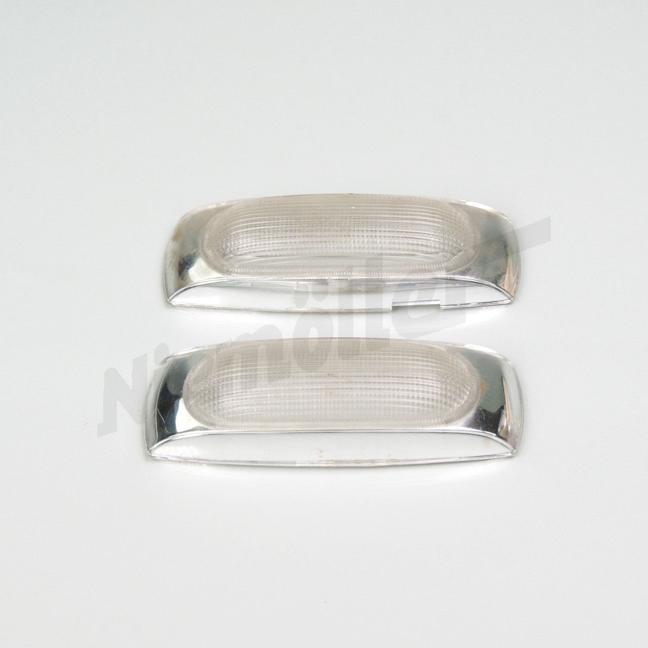 C 82 094 - Lampa sufitowa z wbudowanym przełącznikiem