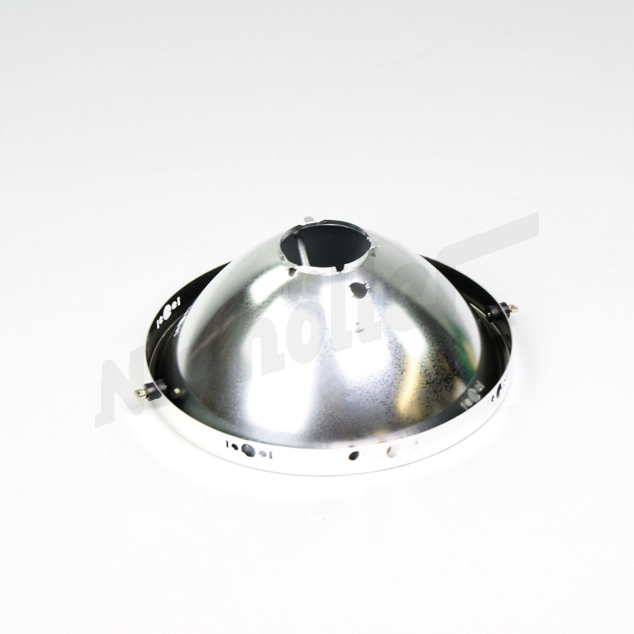 C 82 153 - Reflector asimétrico, circulación por la derecha