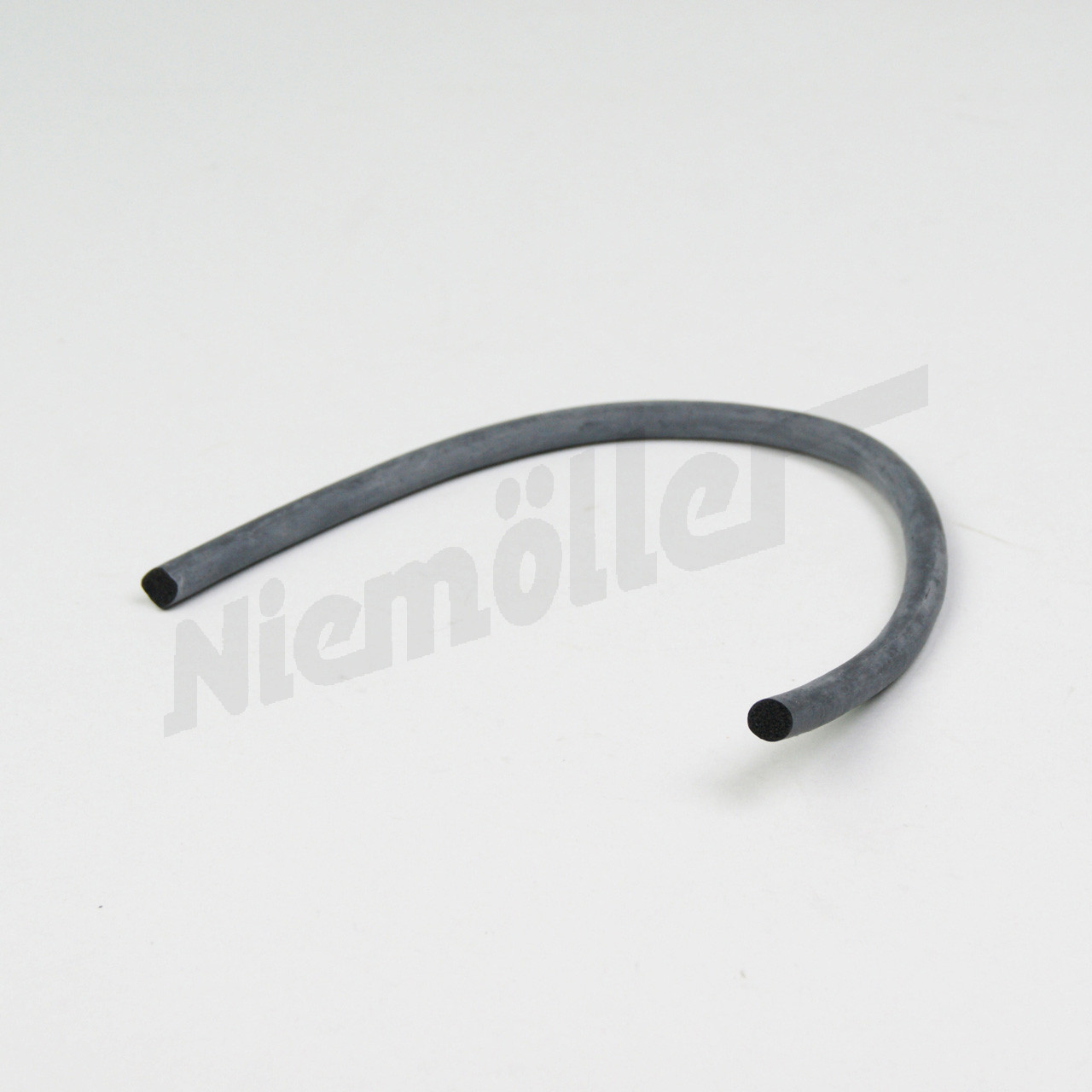 C 82 241 - Guma piankowa uszczelniająca D: 6mm - Towar podwórkowy