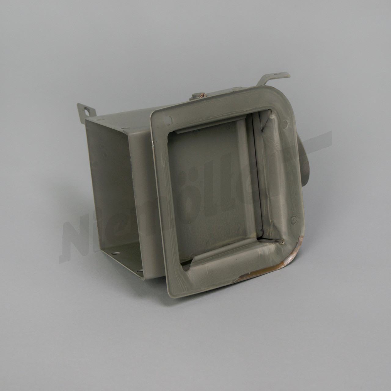 C 83 002e - Kolektor kanałów powietrznych prawy 190SL