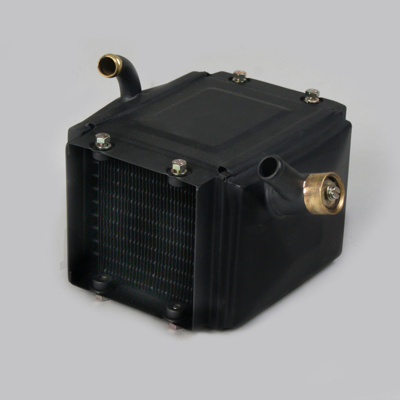 C 83 011g - Isı eşanjörü sağ orijinal elden geçirilmiş 190SL