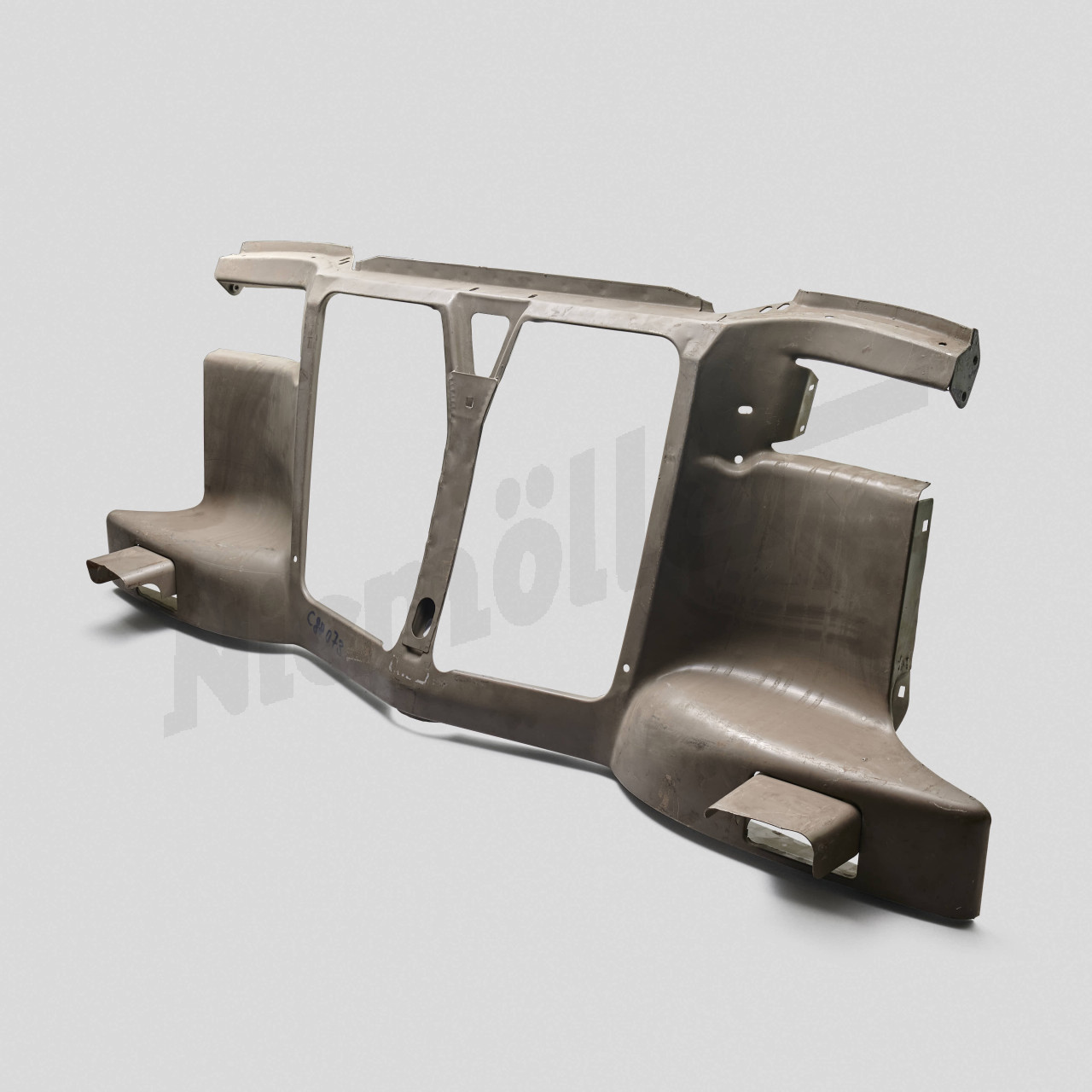 C 88 073b - Verkleidungsblech vorn