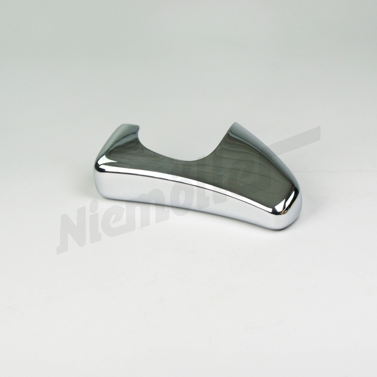 C 88 111 - Bumper overrider, RHS, chromed