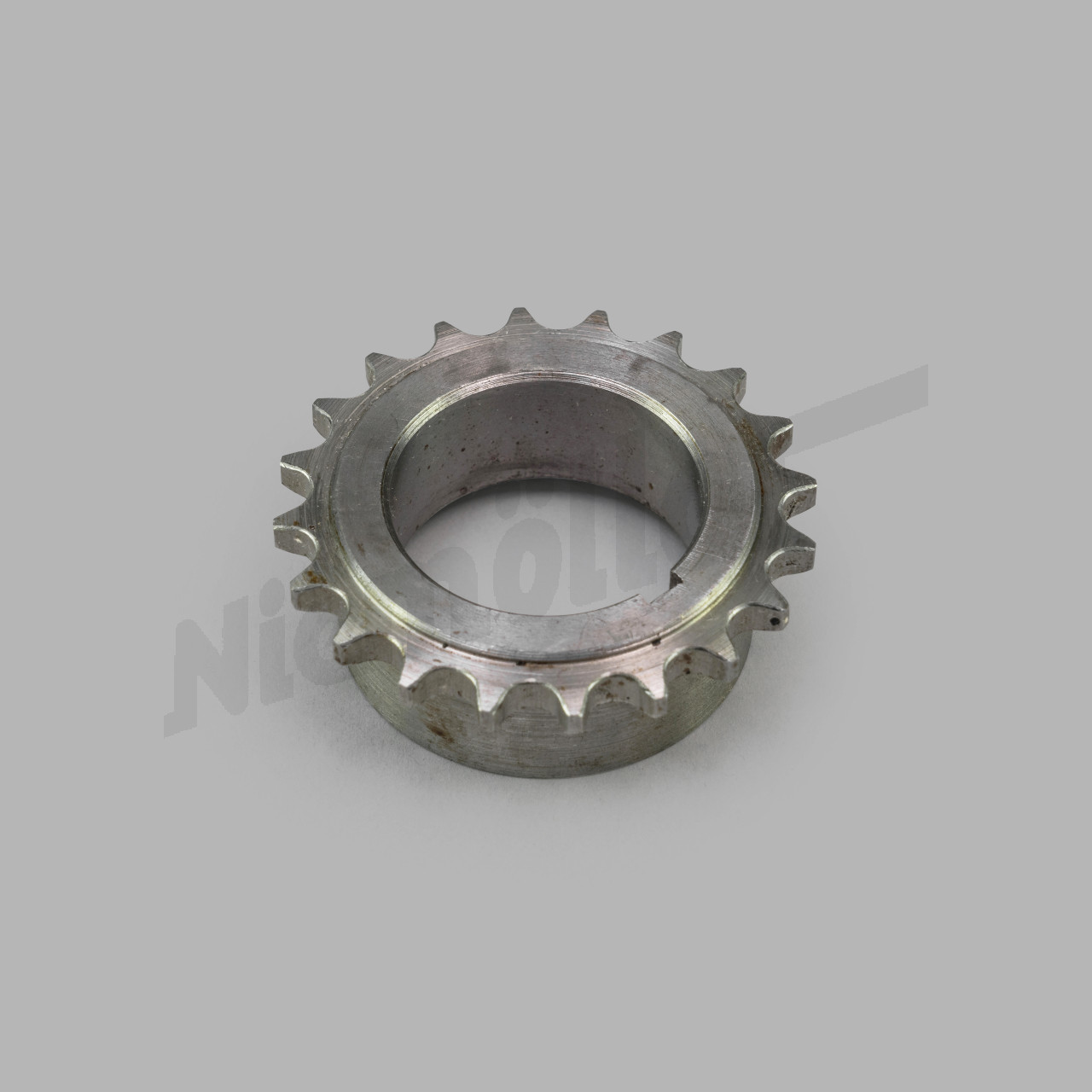 D 03 064 - pignone albero motore