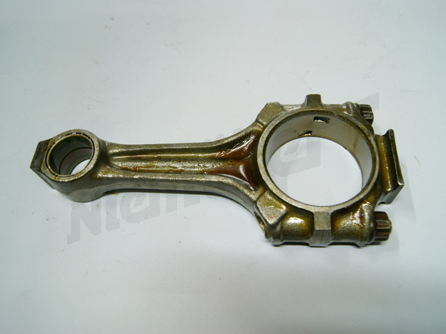 D 03 249 - Drążek łączący bez panewek łożyskowych