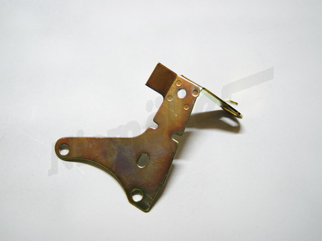 D 29 127 - mounting bracket