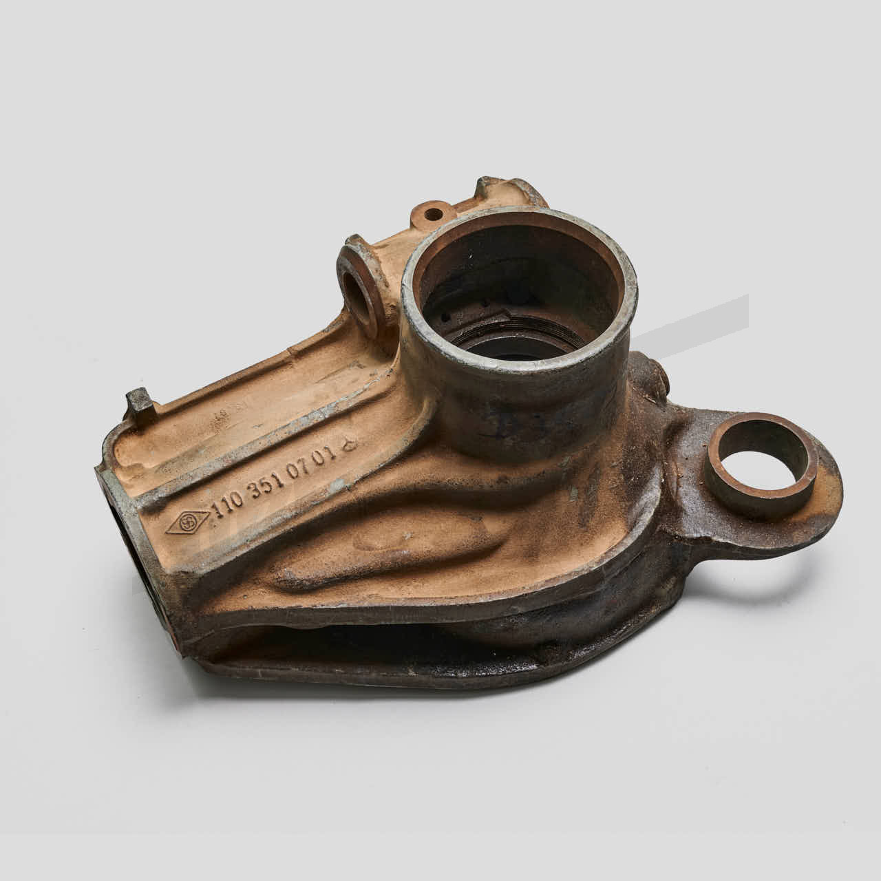 D 35 093 - Arka aks muhafazası