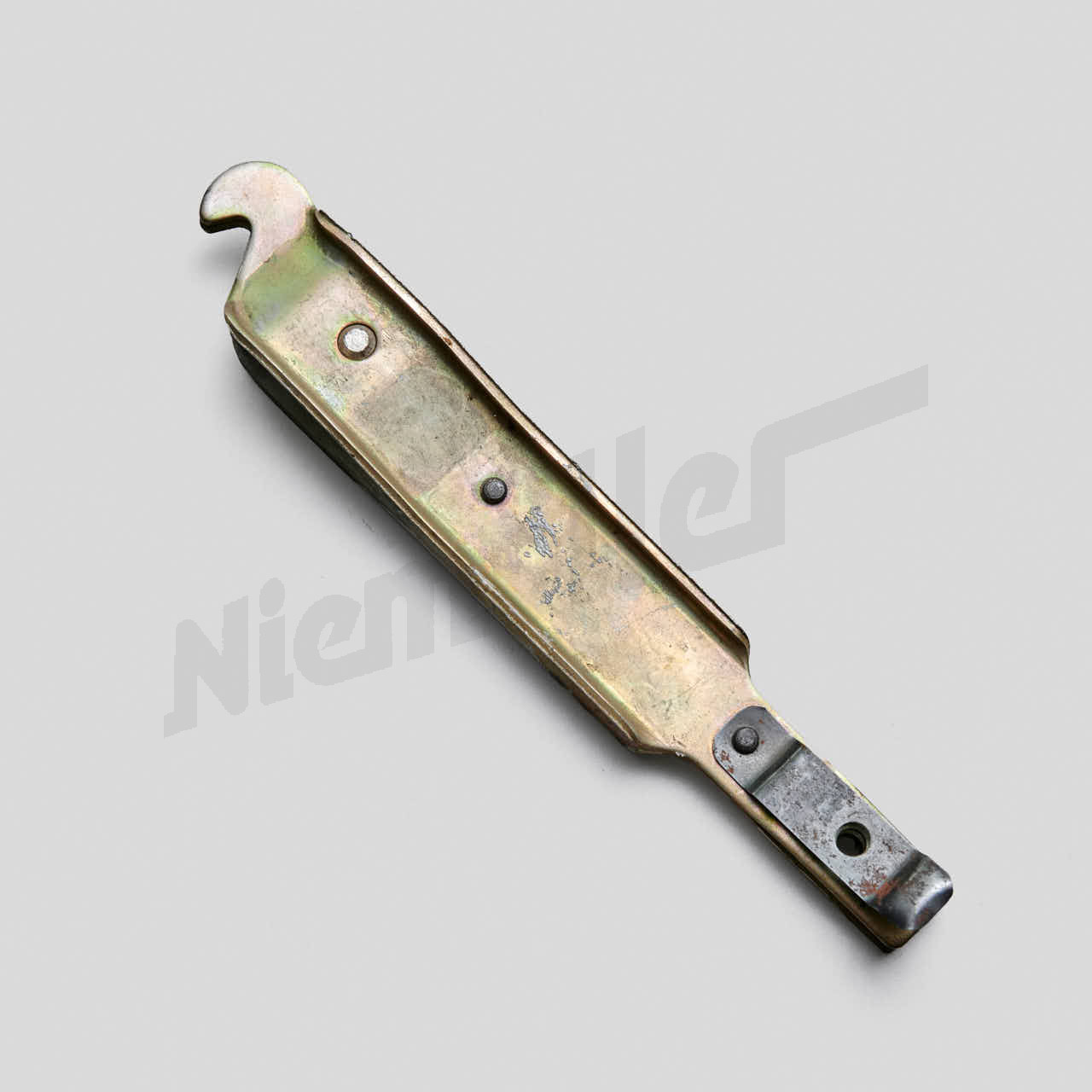 D 42 851 - Dźwignia pośrednia