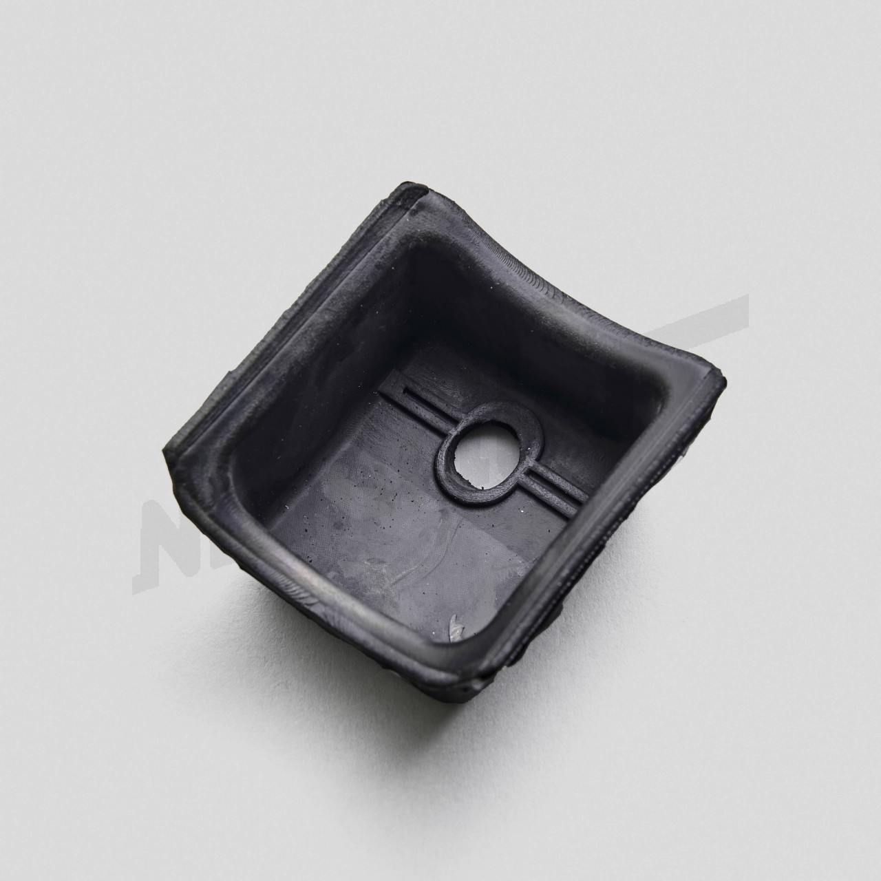 D 46 214 - Manchette interrupteur combiné