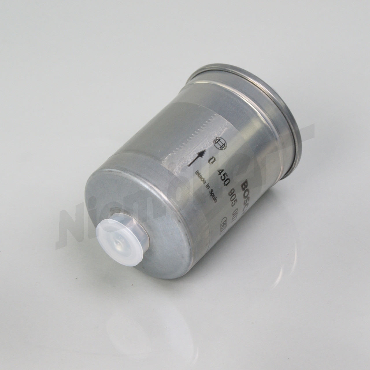 D 47 134 - Filtre fin à carburant
