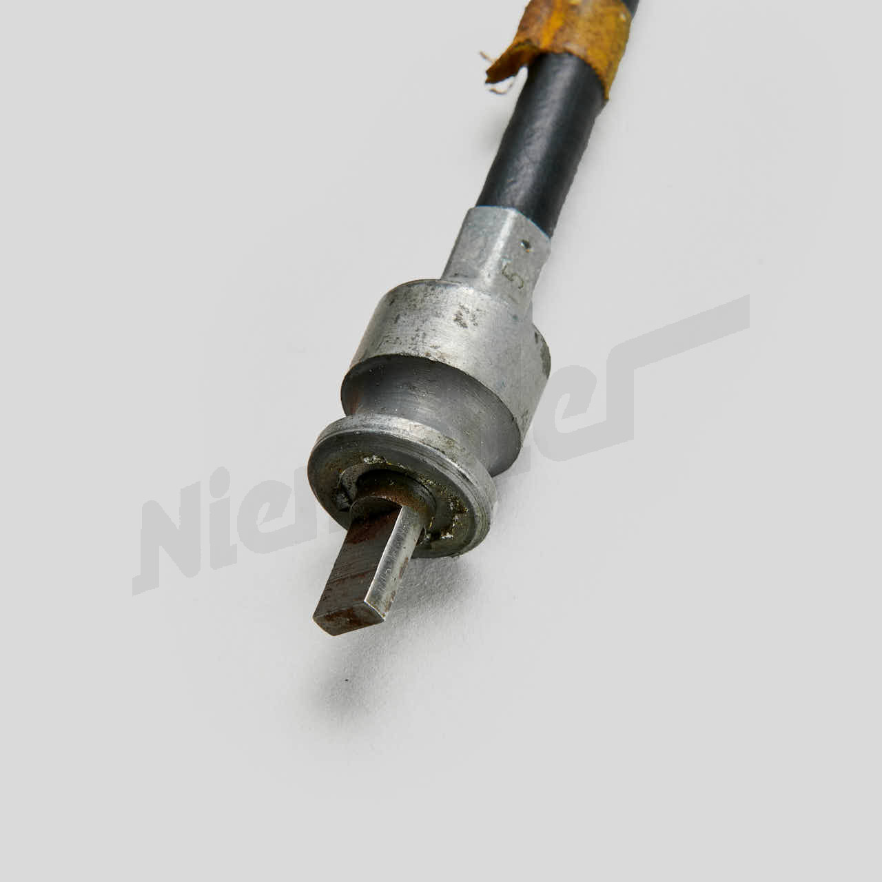 D 54 823 - Esnek mil 1980 mm uzunluğunda Diş M12 sağdan tahrikli