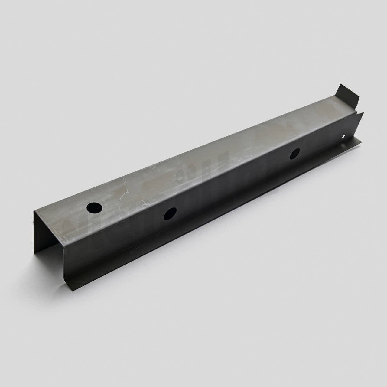 D 61 063 - Podłużnica boczna tylna prawa (część produkcji)