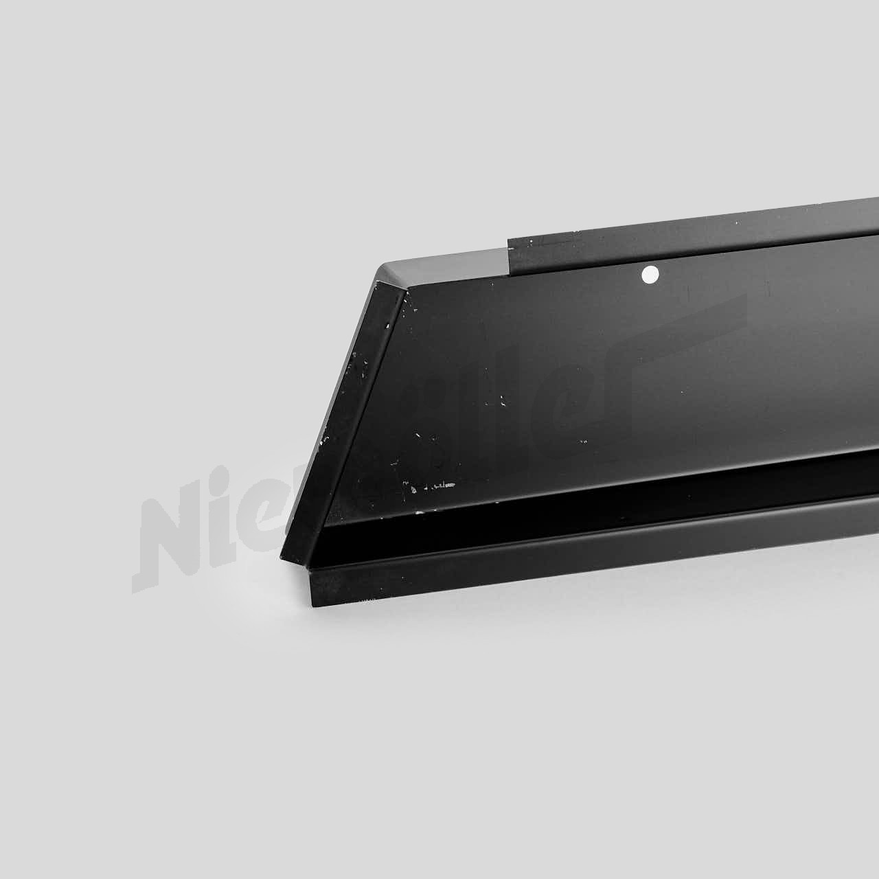 D 61 077 - side member RHS reproduction without jack points