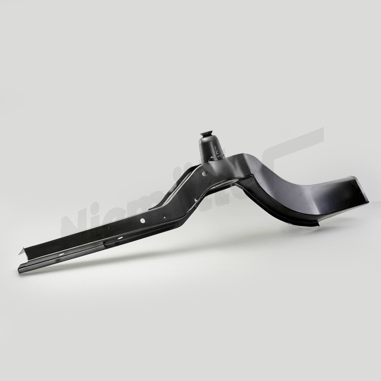 D 61 132 - Longeron arrière gauche