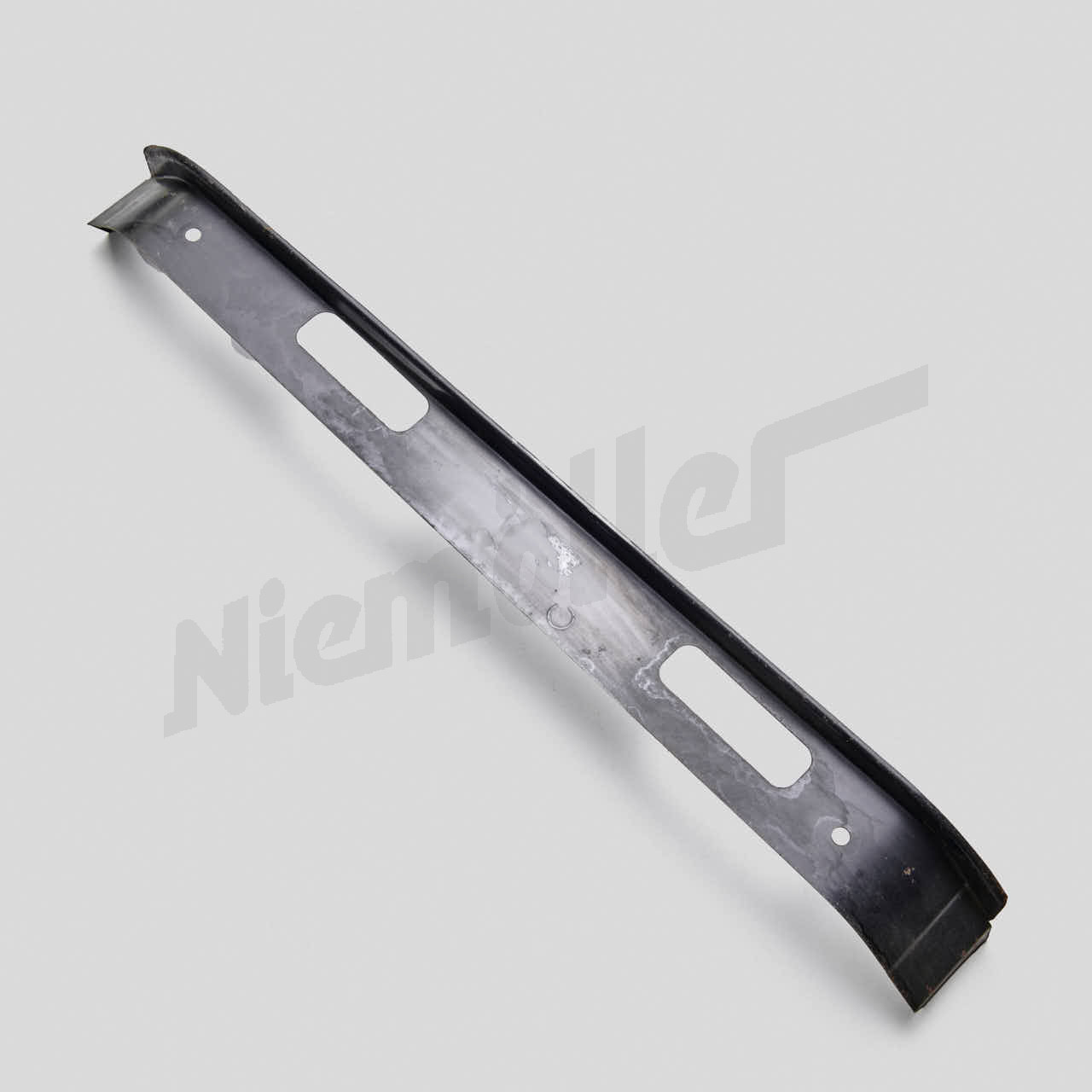 D 62 154 - Kapak plakası