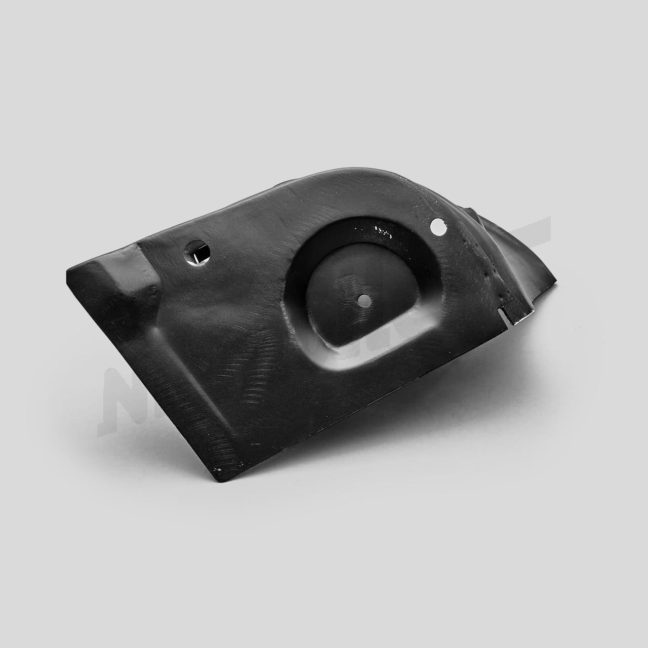 D 62 258 - Płyta prowadząca na chłodnicy z prawej strony, W113 230SL