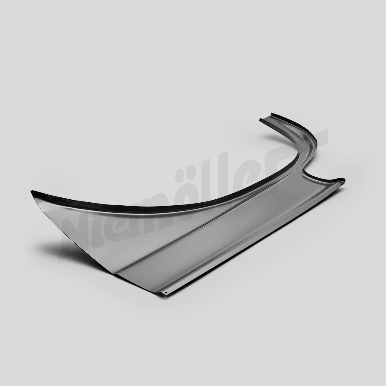 D 63 000b - Nadkole tylne zewnętrzne prawe W110, W111 sedan