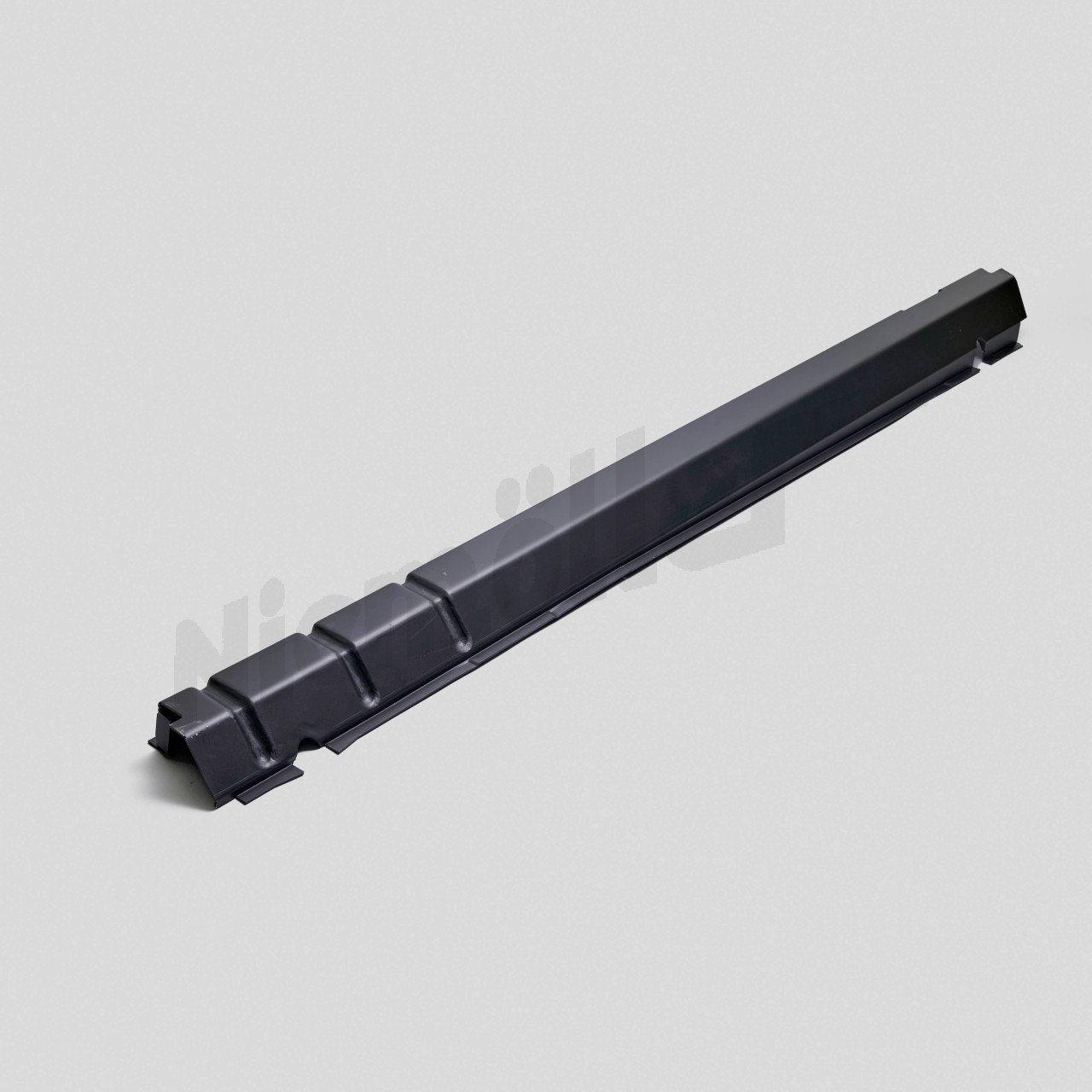 D 63 072a - Sürücü kapılarının altındaki yan eleman, sağ üreme