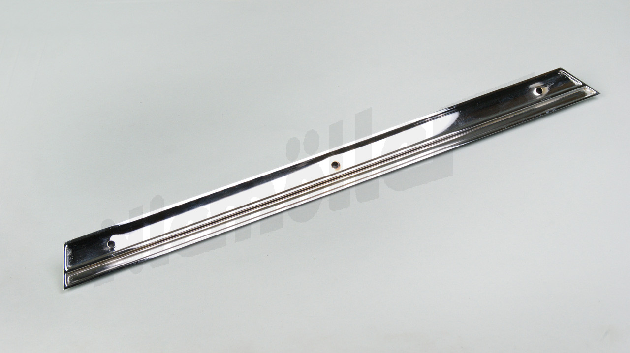 D 69 183 - Barra decorativa en el panel lateral trasero derecho trasero