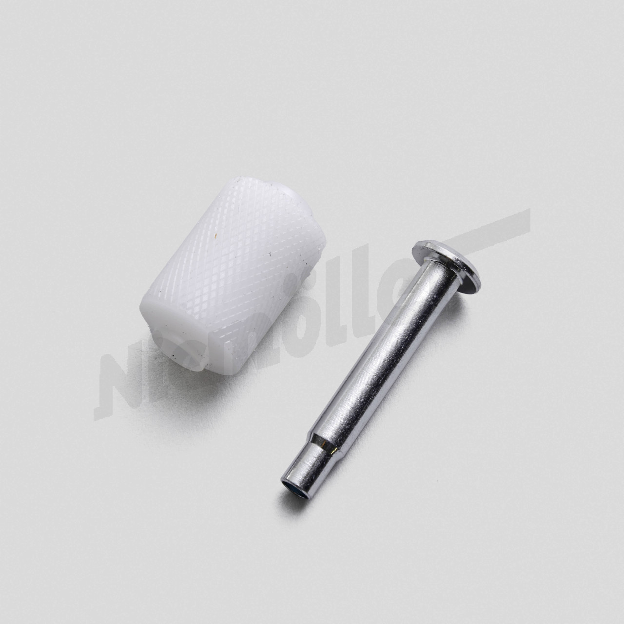 D 72 339a - Rolle Türhalter