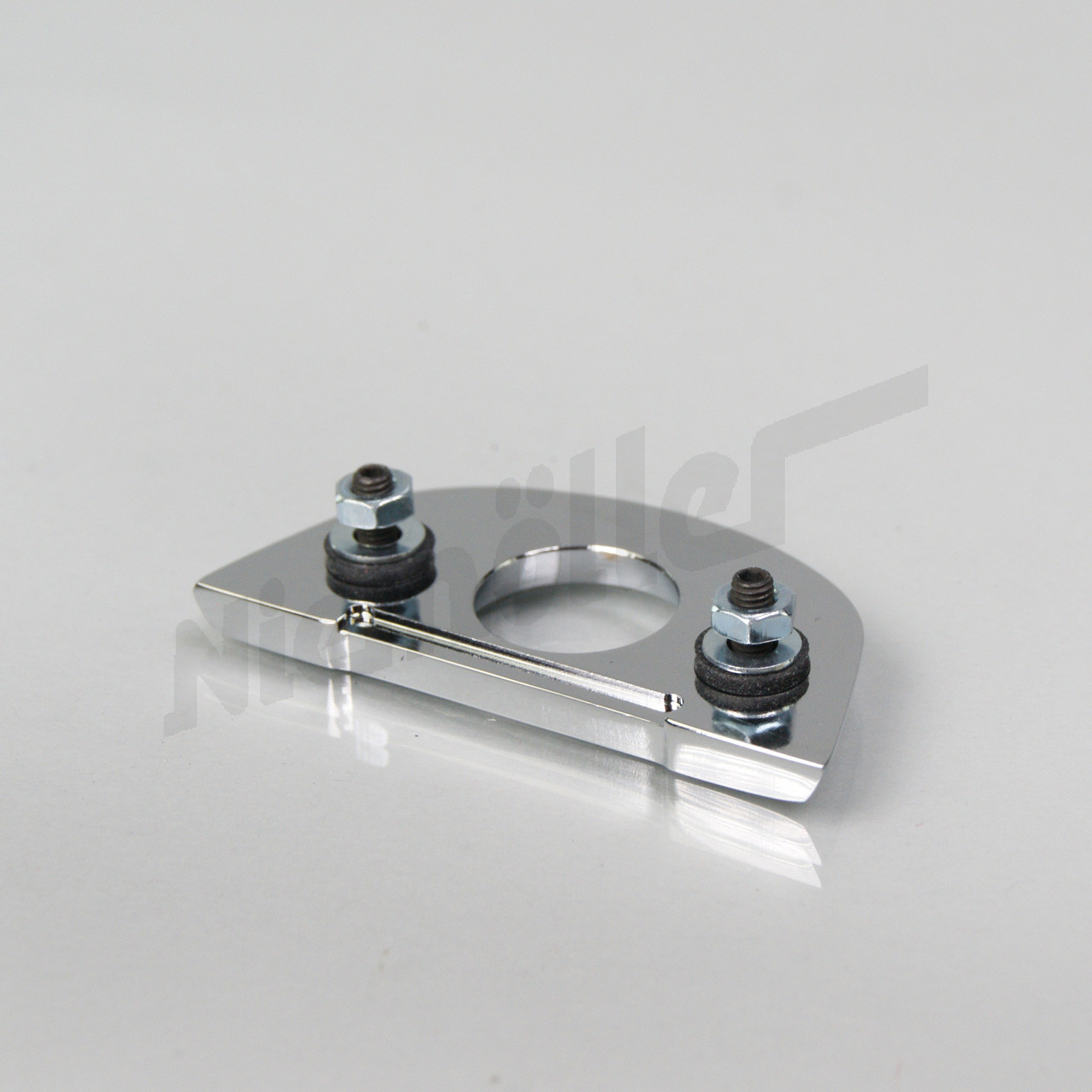 D 75 150 - Rosone al centro del coperchio del vano soft top