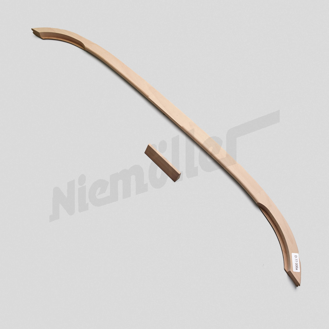 D 77 006a - Smyczki kapturowe pojedyncze