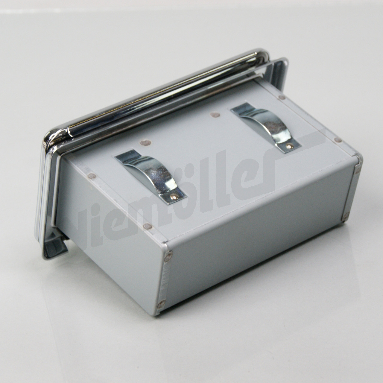 D 81 158 - Asbak Pagode / zwart