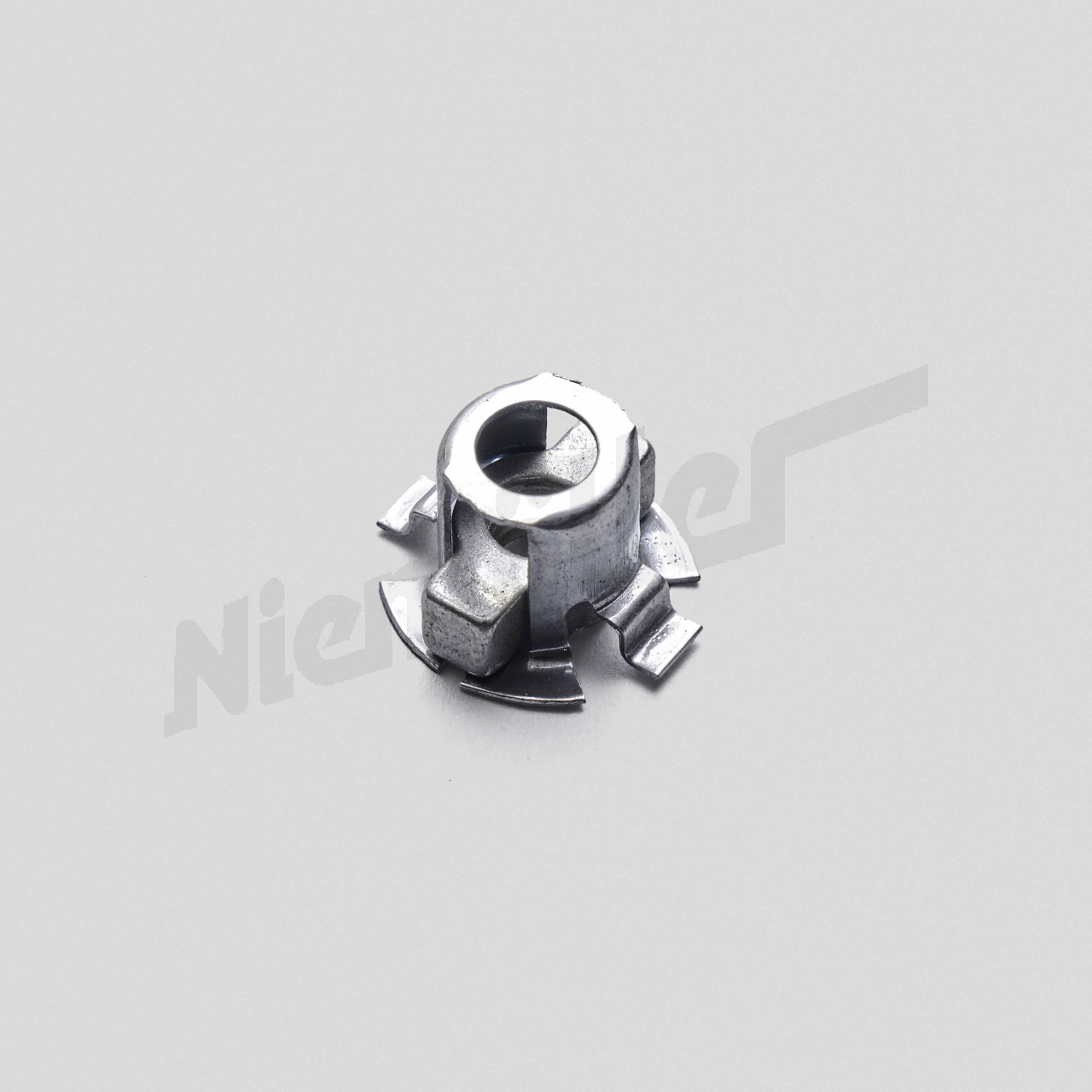 D 81 206 - Champion Blindmutter M8