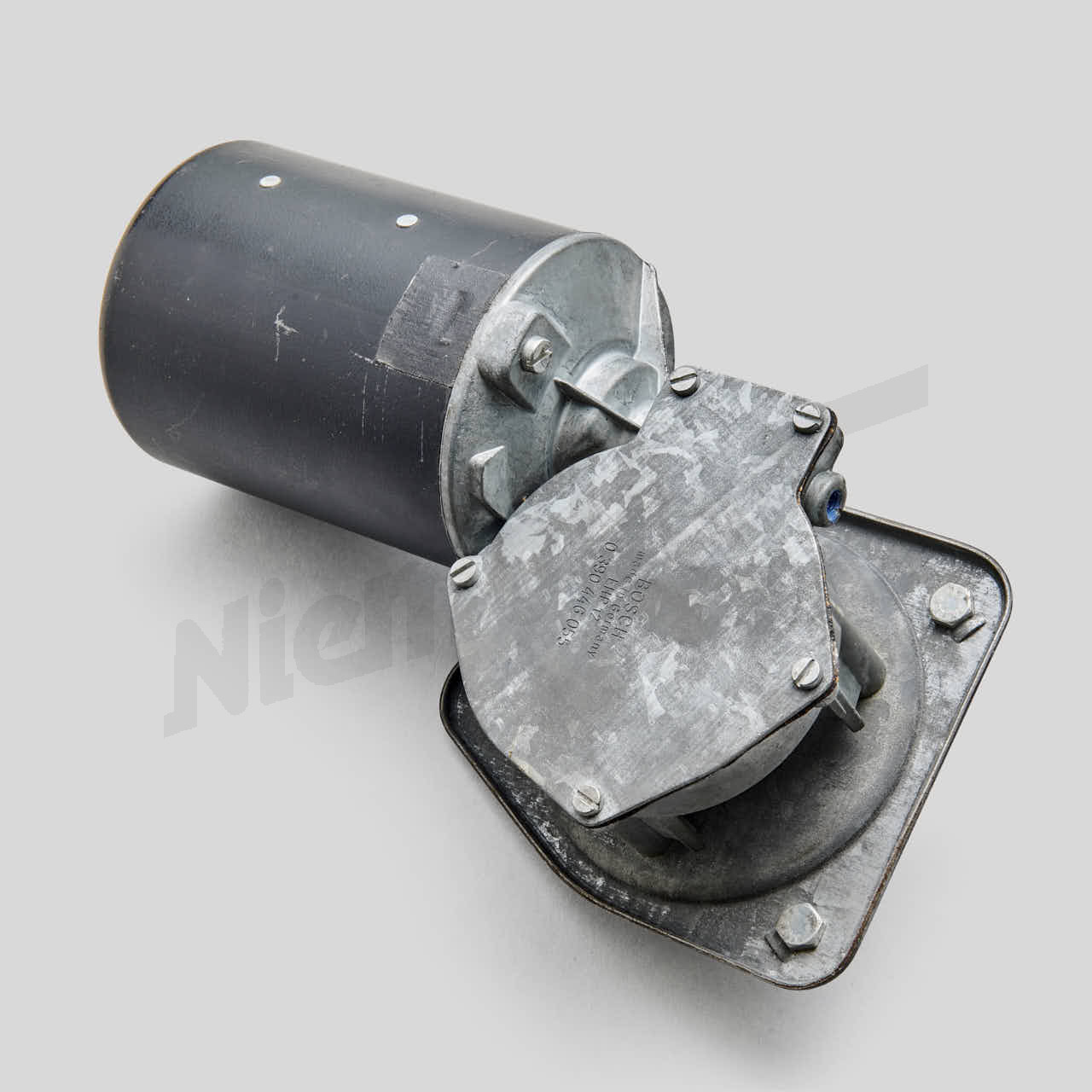 D 82 093 - Silecek motoru