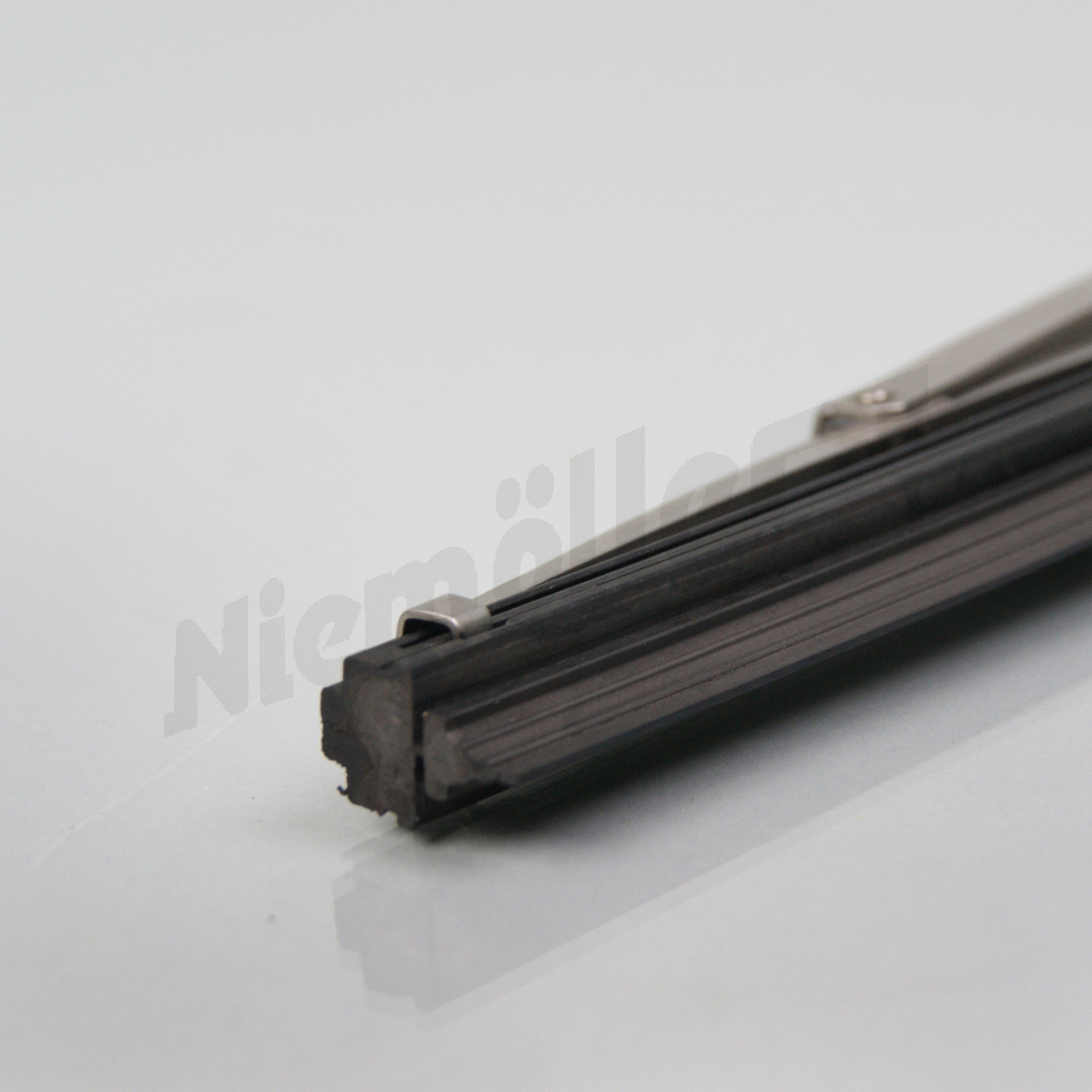 110 820 03 45 W111 części zamiennych Mercedes-Benz