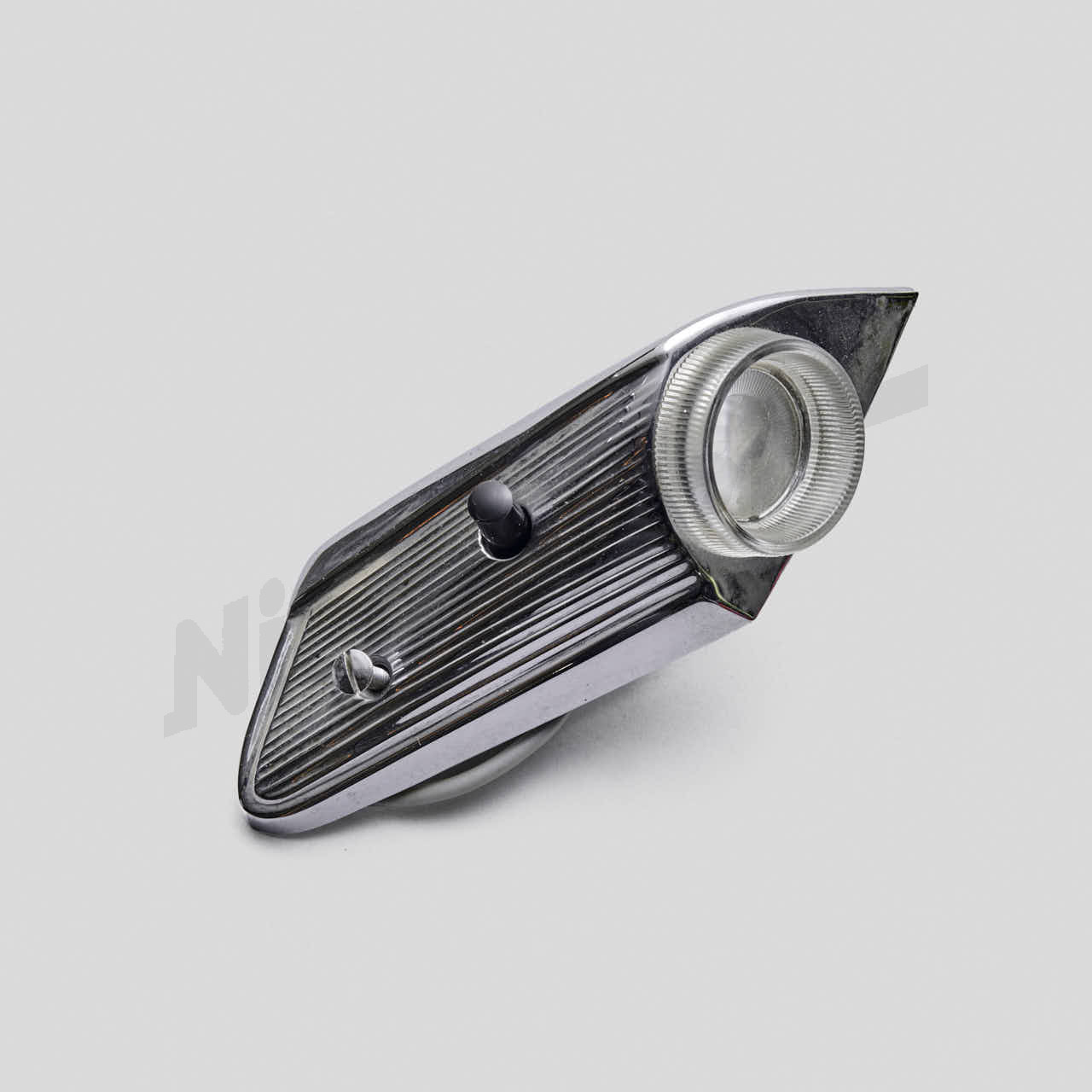 D 82 224 - Luz de lectura derecha Petición especial montante trasero superior