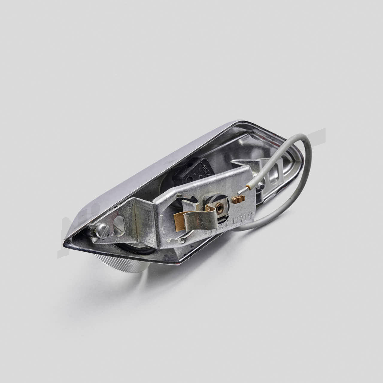 100 820 04 52 Pieza de recambio Mercedes-Benz W100