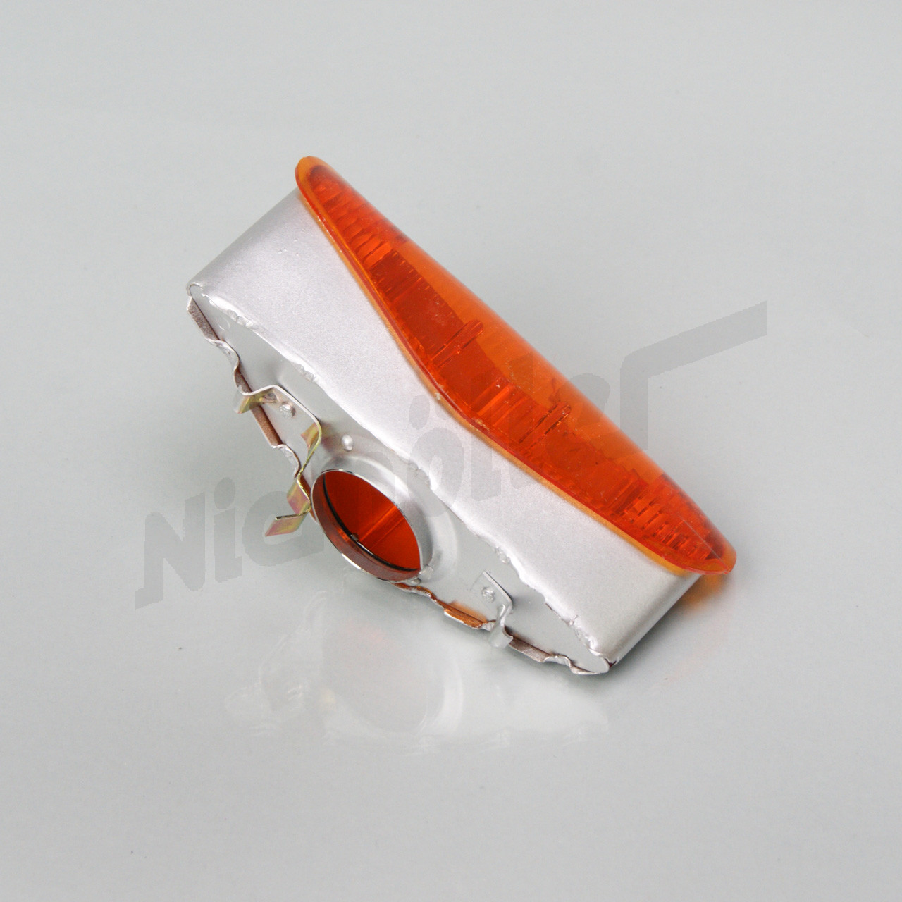 D 82 339 - Sağdaki ışık penceresi (yanıp sönen ışık, sarı)