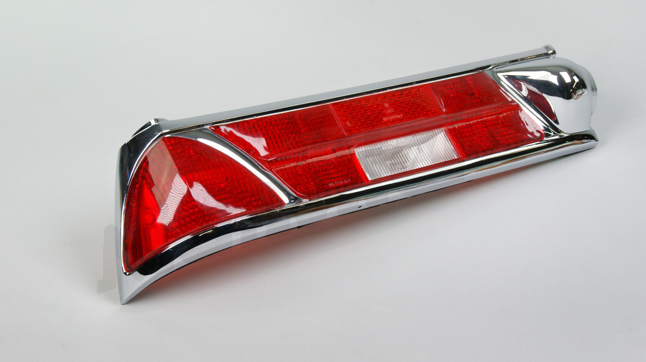 D 82 569 - Osłona w lewo ( wskaźnik czerwony )