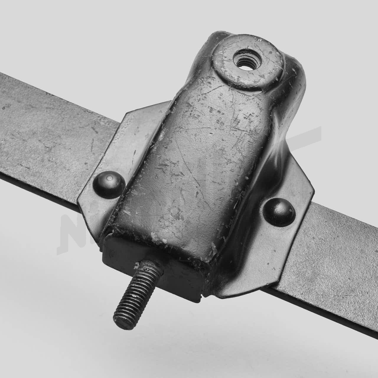 D 88 246 - Soporte izquierdo