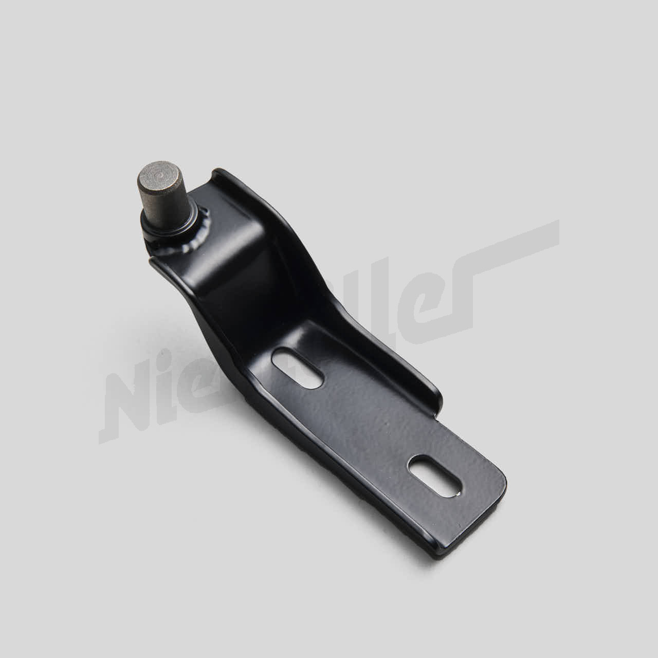 D 88 451 - Tekerlek iç kısımlarında sağ kaput yatağı