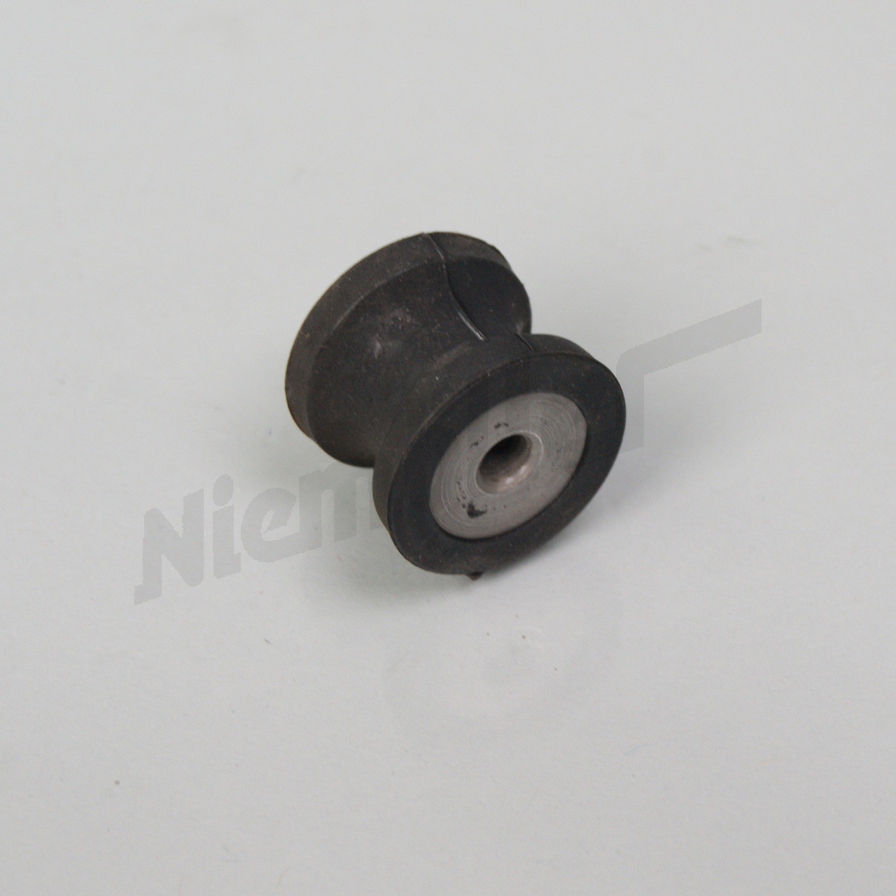 F 32 233 - Puffer, Ölvorratbehälter an Konsole