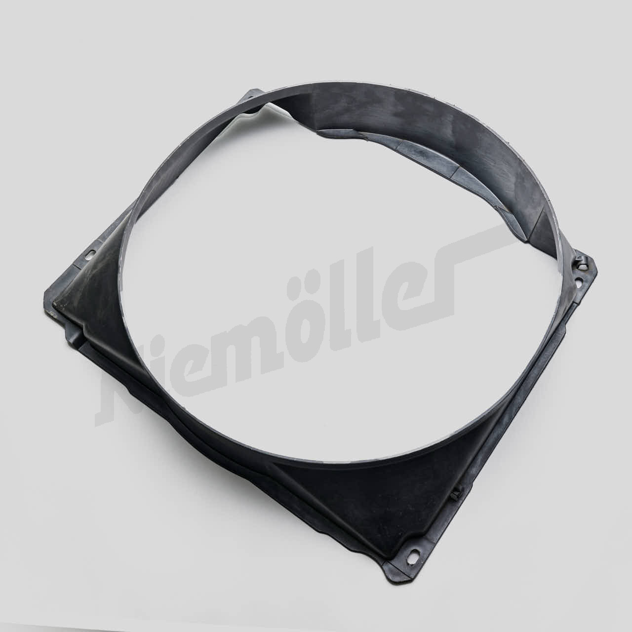 F 50 020 - Capot de ventilateur