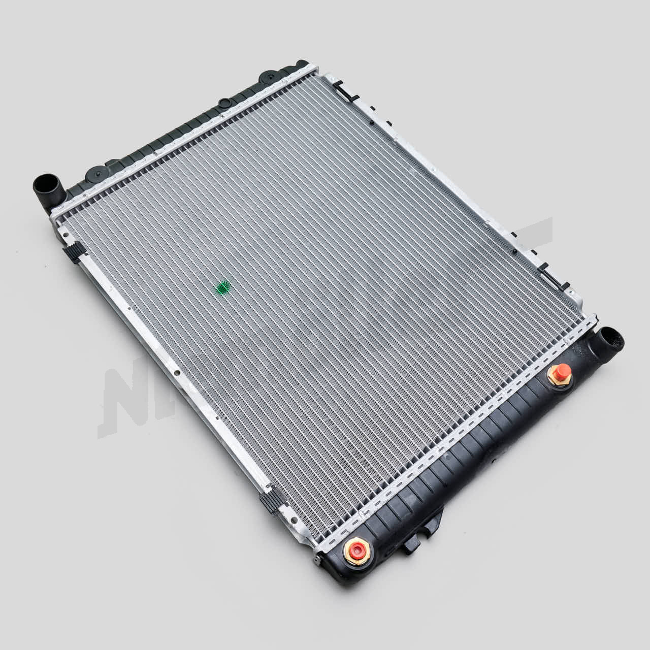 F 50 163 - Radyatör W107