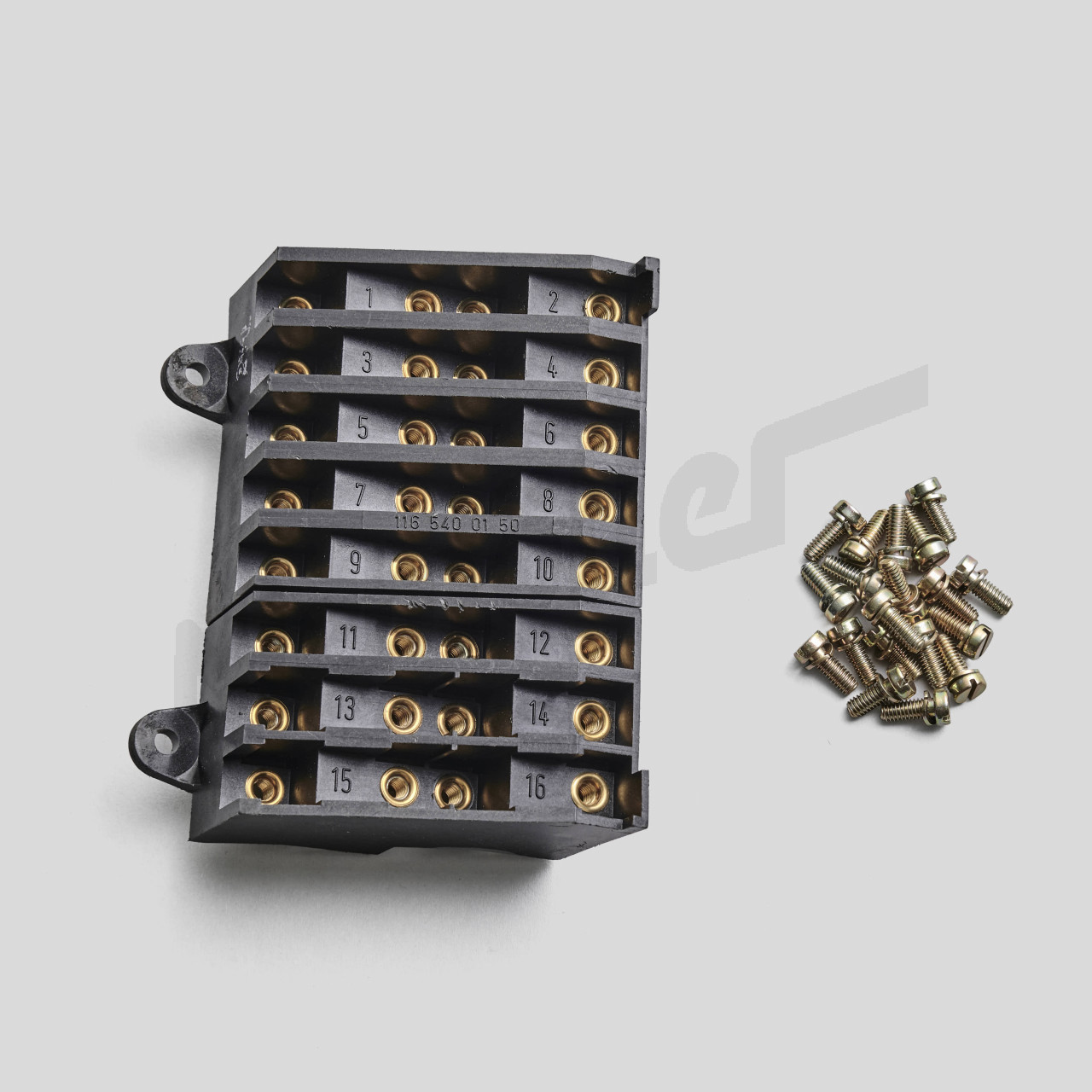 F 54 338 - boîte à fusibles