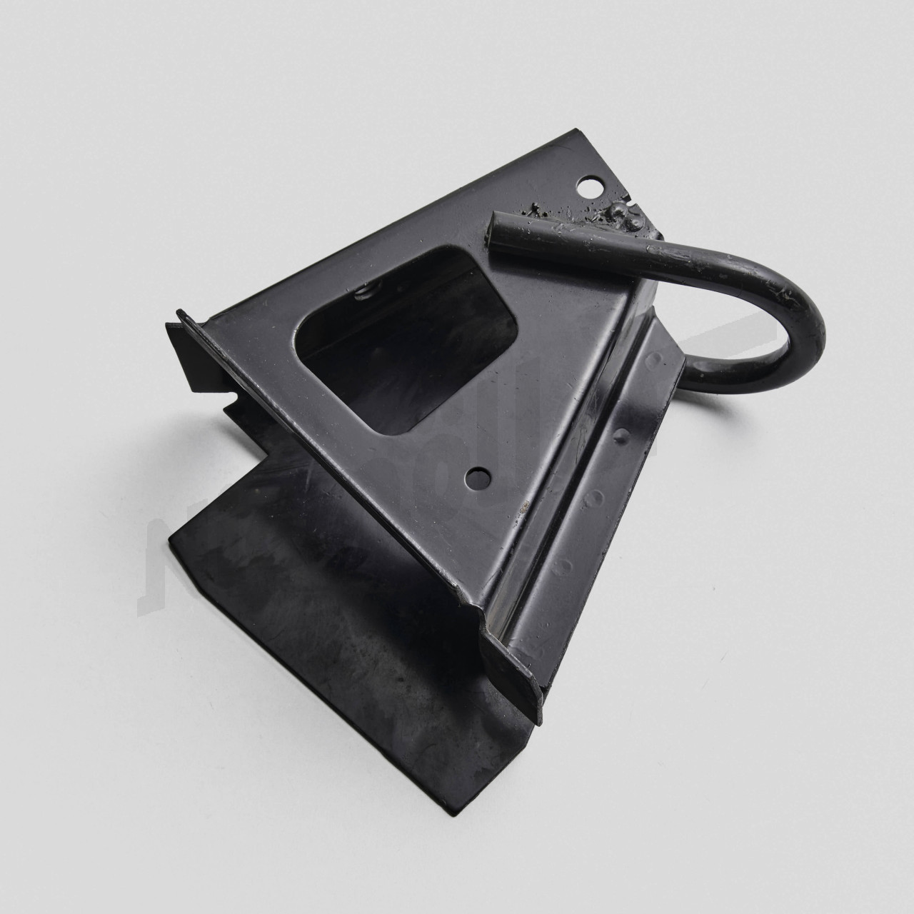 F 62 026 - Console droite pour support de barre de torsion