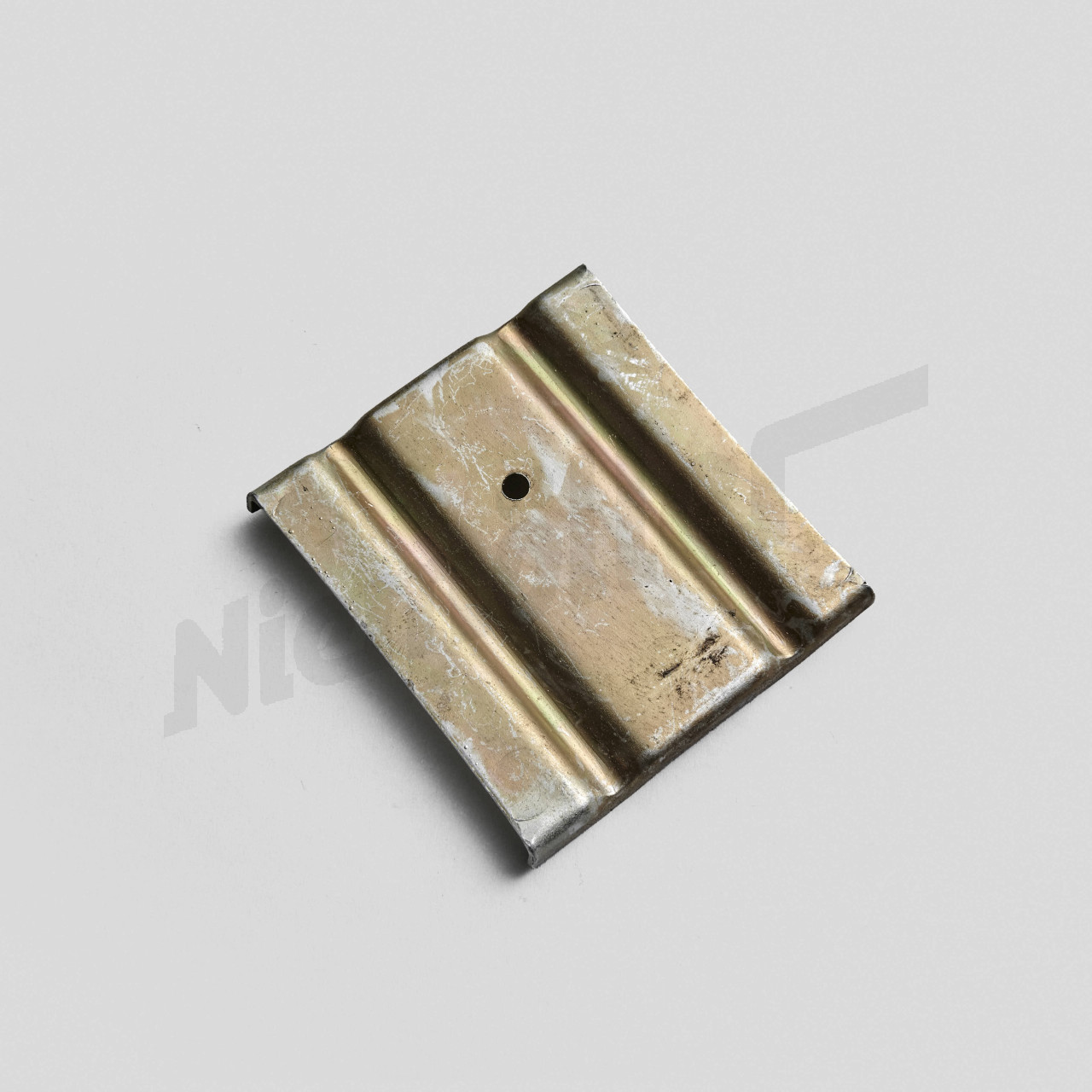 F 62 061 - Bracket for battery 66 AH