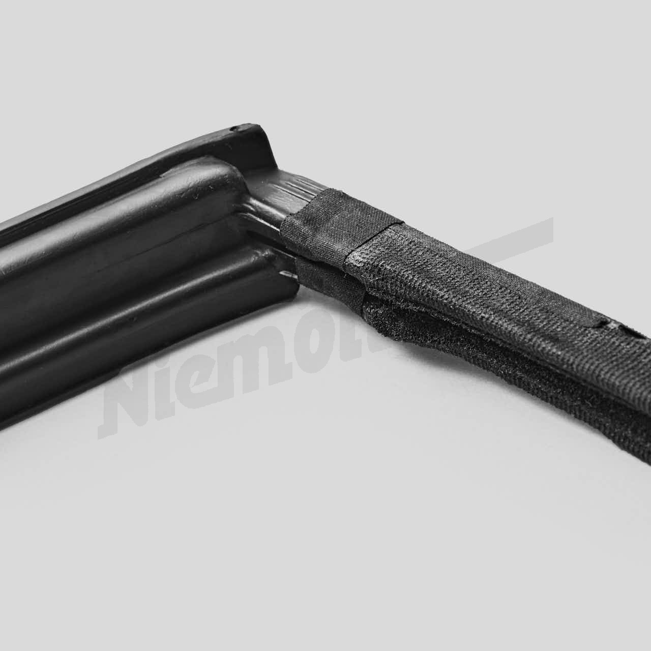 F 67 350 - Cadre d'étanchéité, vitre latérale sur cadre de toit W107SLC gauche Qualité OE