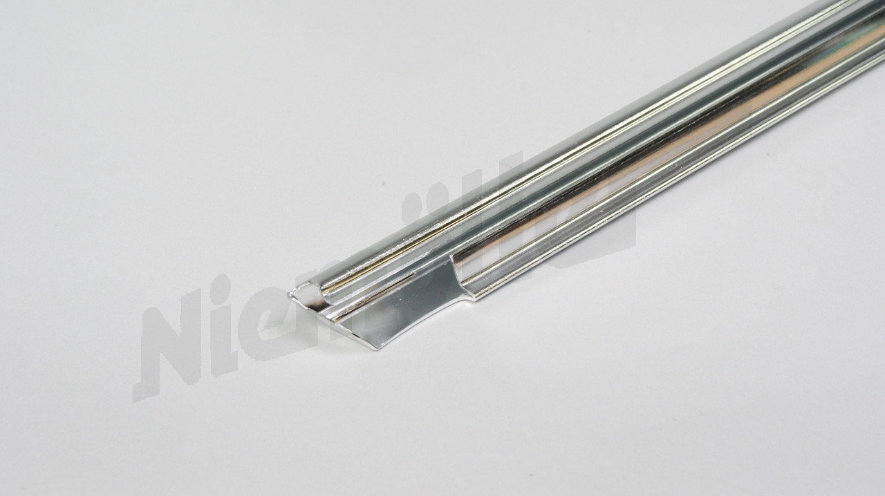 F 72 207 - Decorative stick left