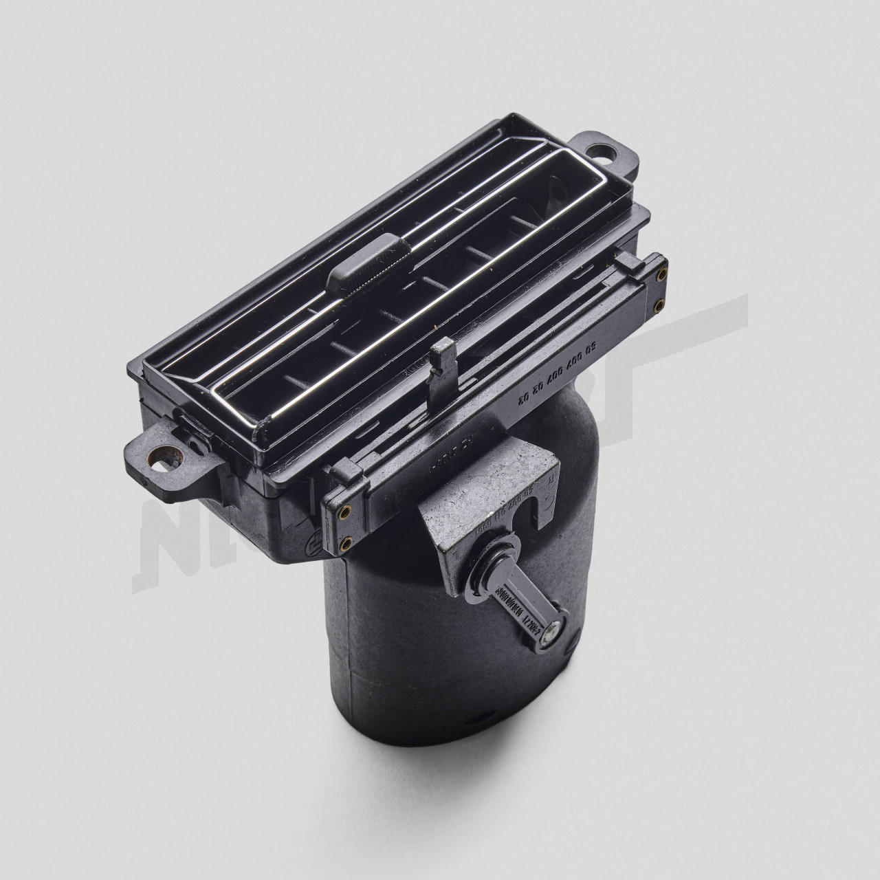 F 83 336 - Migawka w lewo