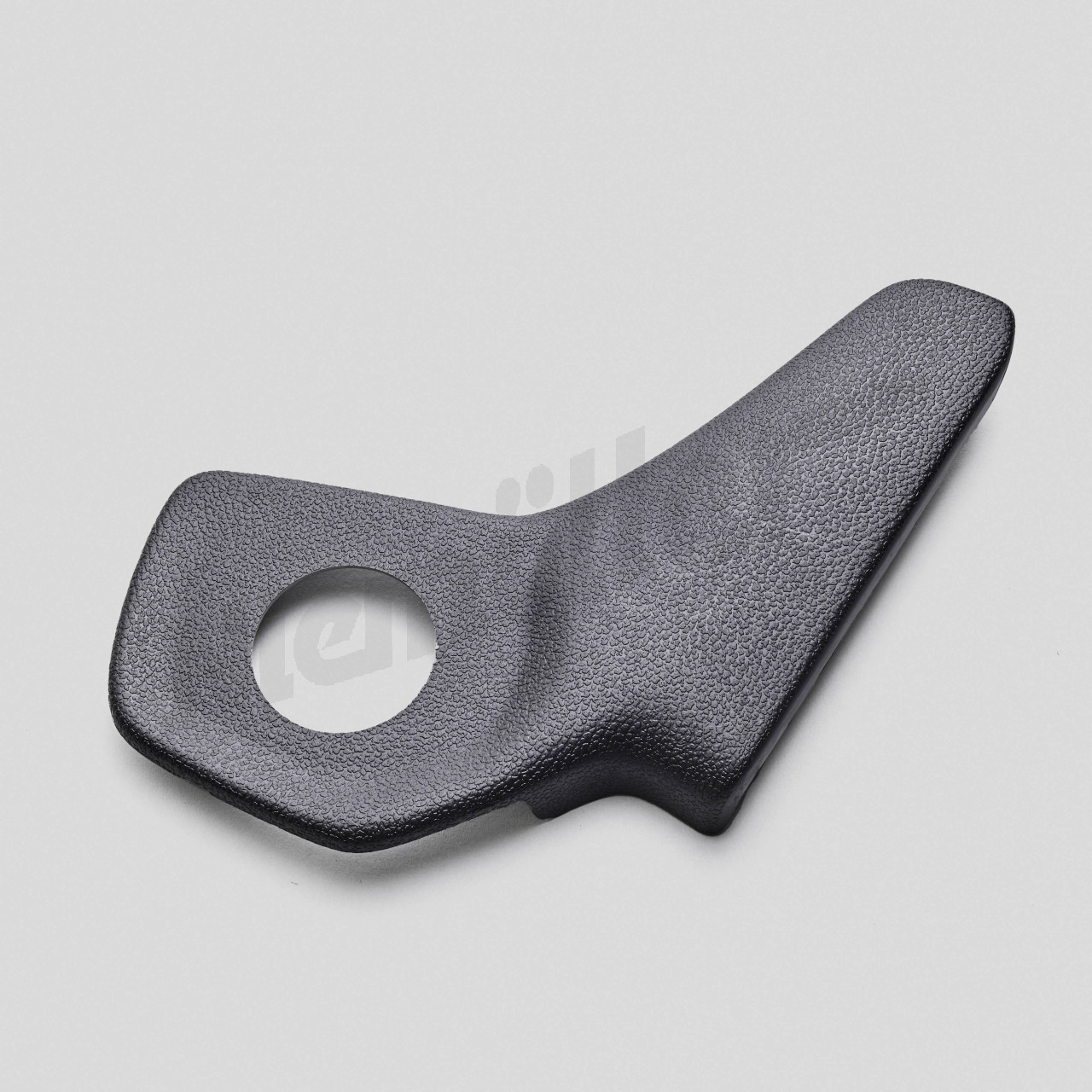 F 91 121 - Couverture droite, siège conducteur gauche